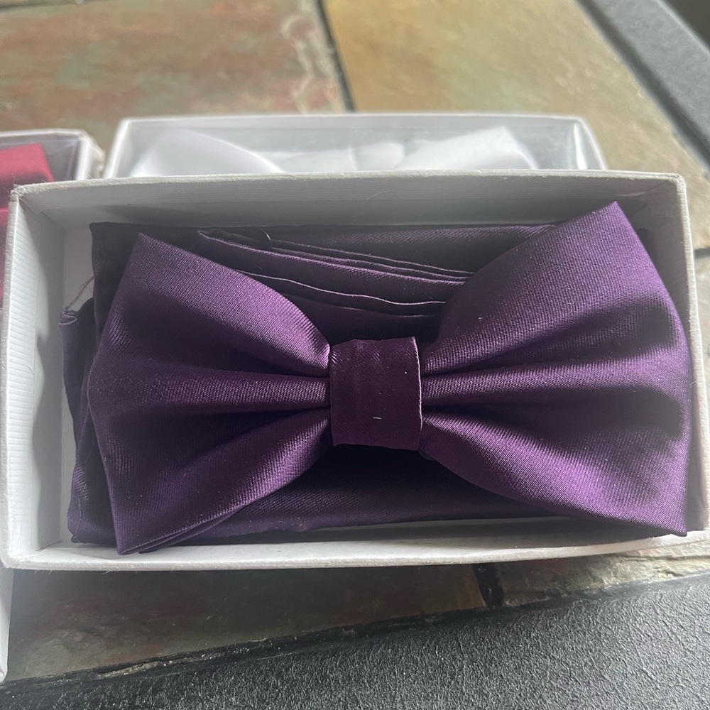 Men’s bow tie with Handkerchief